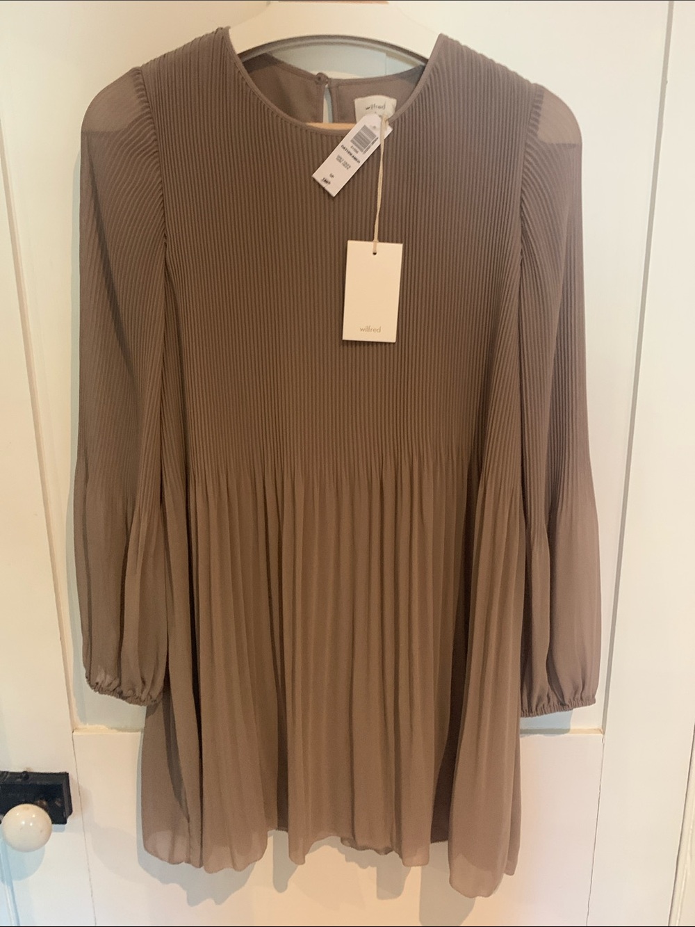 Wilfred Taupe Pleated Long-Sleeve Shift Dress